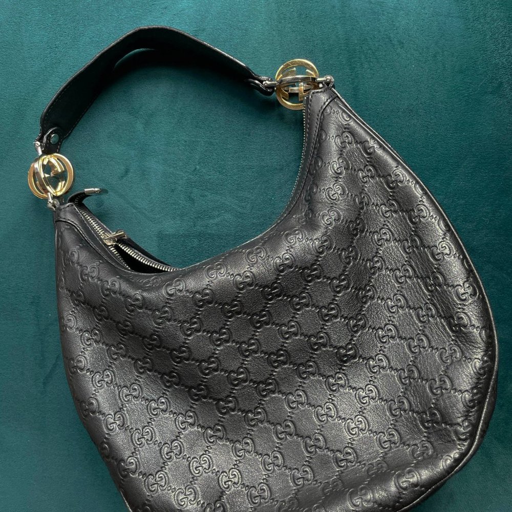 Gucci black bag